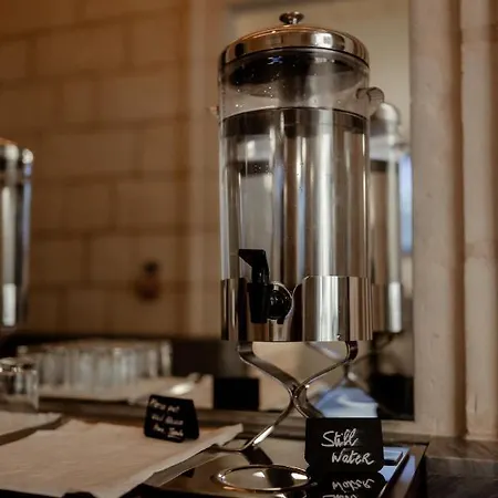 Marea Boutique 酒店 4*