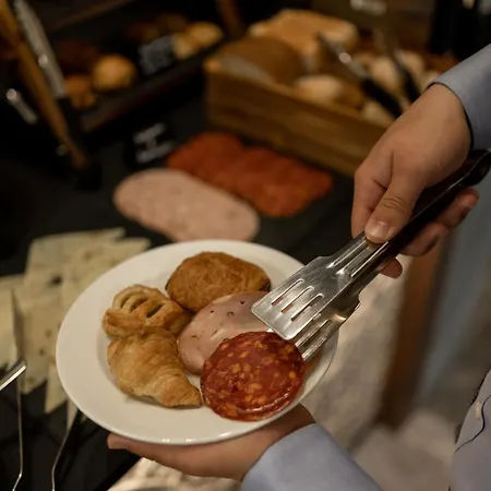 Marea Boutique Hotel