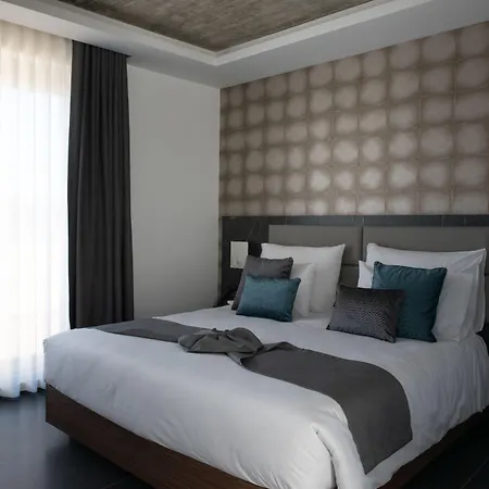 Marea Boutique Hotel 4*