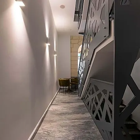فندق Marea Boutique 4*