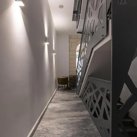 Marea Boutique 4* סליאמה